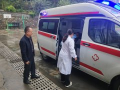 张湾区尝试中学：多措并举建牢校园食物平安防